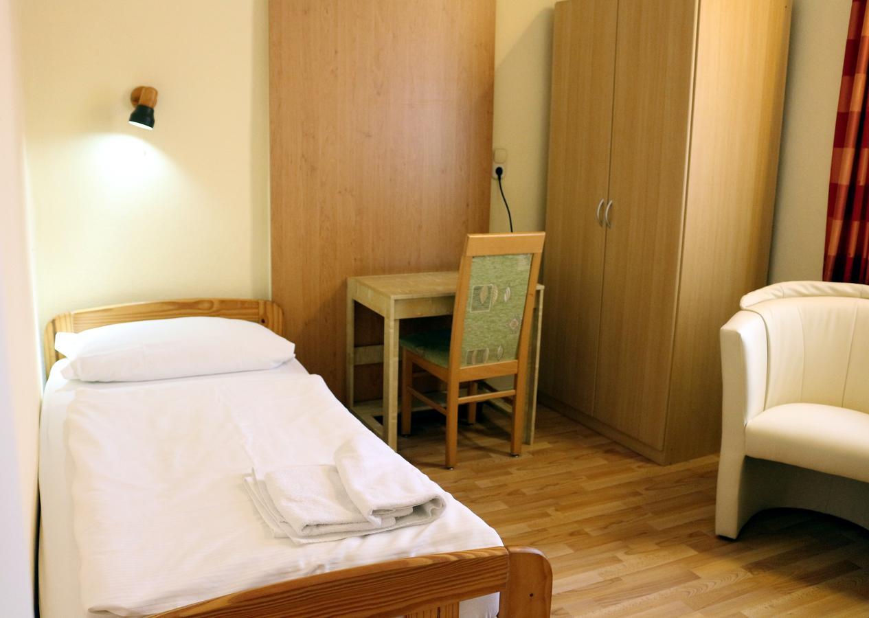 Landgasthof Schoenecke Wahrenholz Kültér fotó