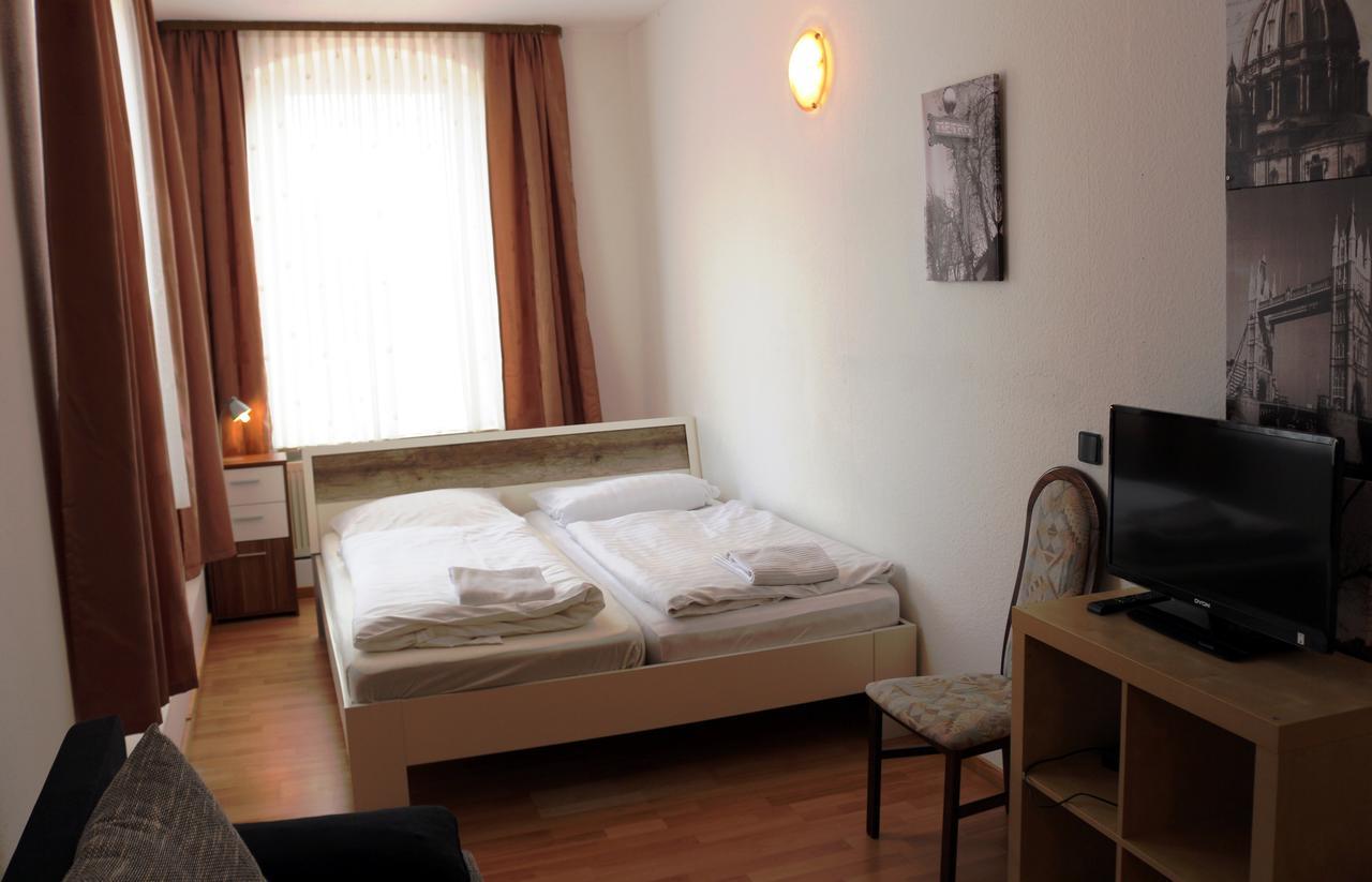 Landgasthof Schoenecke Wahrenholz Kültér fotó